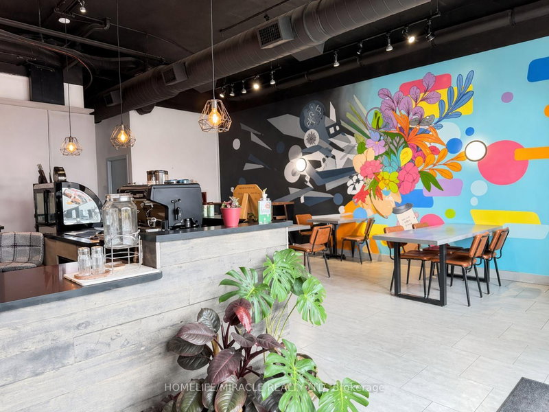 336 Copper Creek Dr, Markham, L6B 1N8 | Image 2