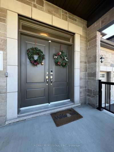 687 Lamb Street • Innisfil, ON photo 4