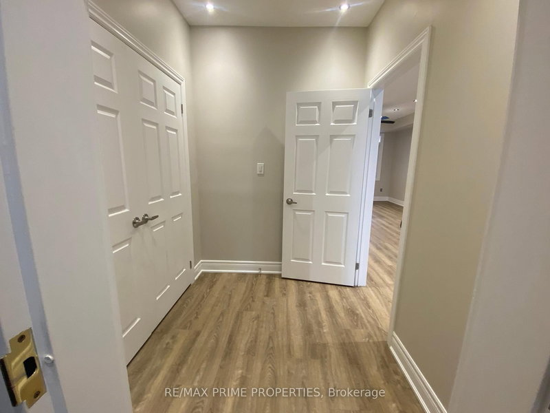 Main - 2929 Bur Oak Ave, Markham, L6B 1E6 | Image 3