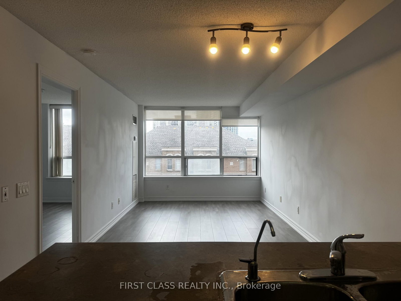 51 Times Avenue, Unit 505 - Photo 4