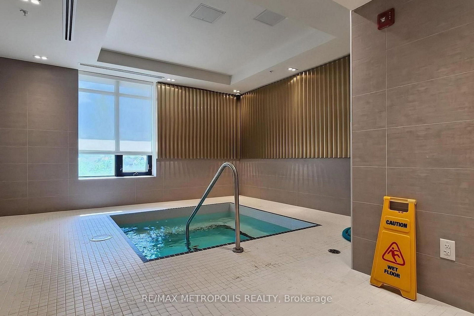 9700 Ninth Line, Unit #312 - Photo 14