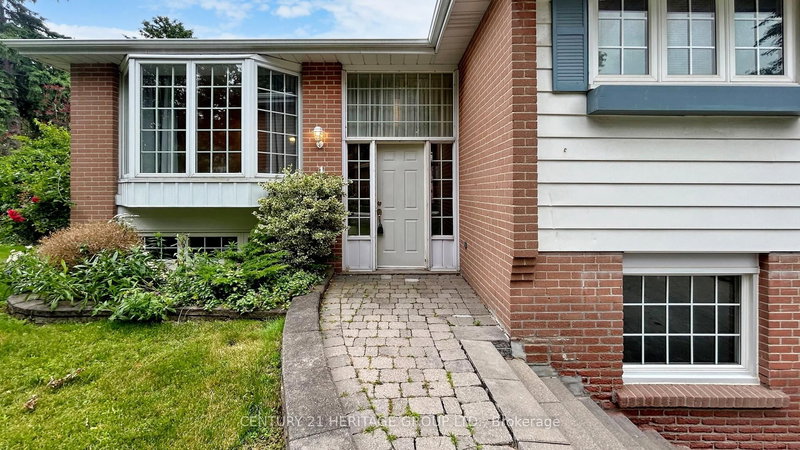 1 Dunsinane Dr, Markham, L3T 3K1 | Image 3