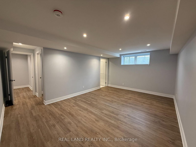 3 (Basement) - 220 Millard Ave, Newmarket, L3Y 1Z2 | Image 2