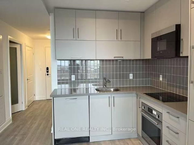 411 - 38 Andre de Grasse Street