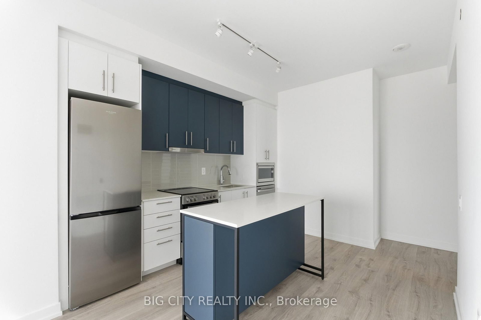 9751 Markham Road, Unit 2303 - Photo 6