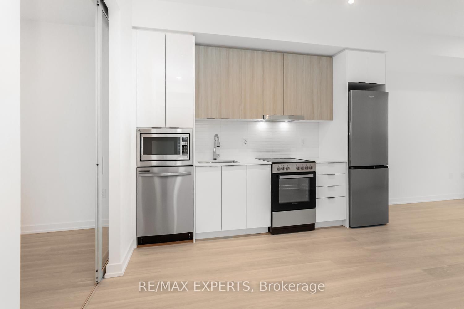 9763 Markham Road, Unit 234 - Photo 12