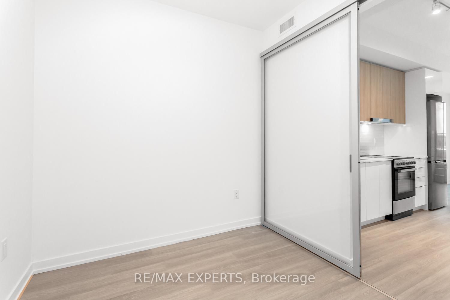 9763 Markham Road, Unit 234 - Photo 32