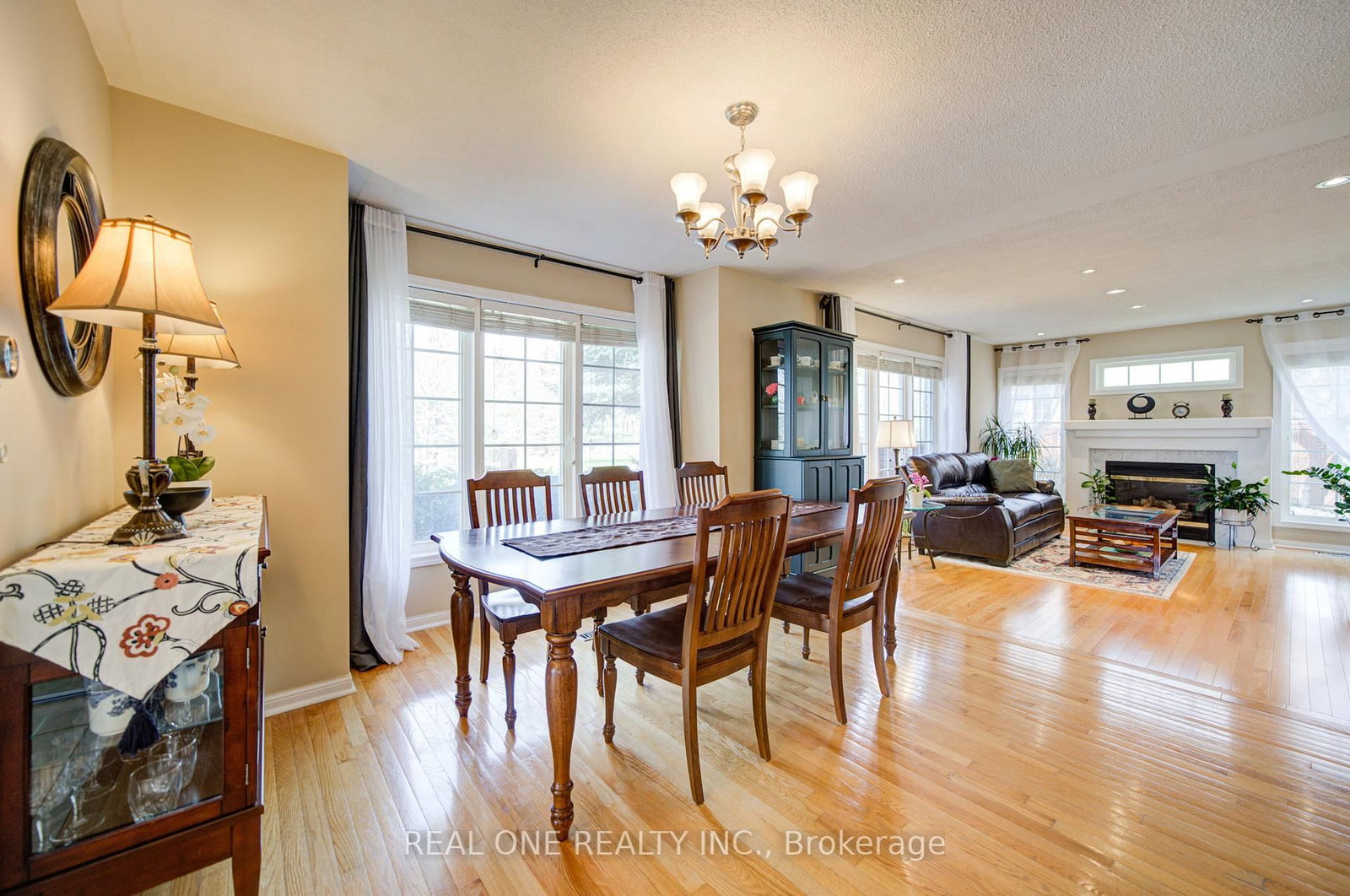 2 drawbridge Drive - Photo 7