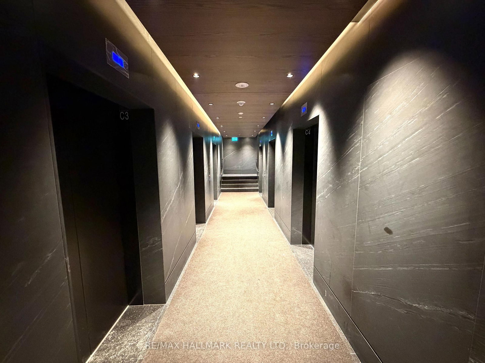 8 Interchange Way N, Unit 2305 - Photo 7