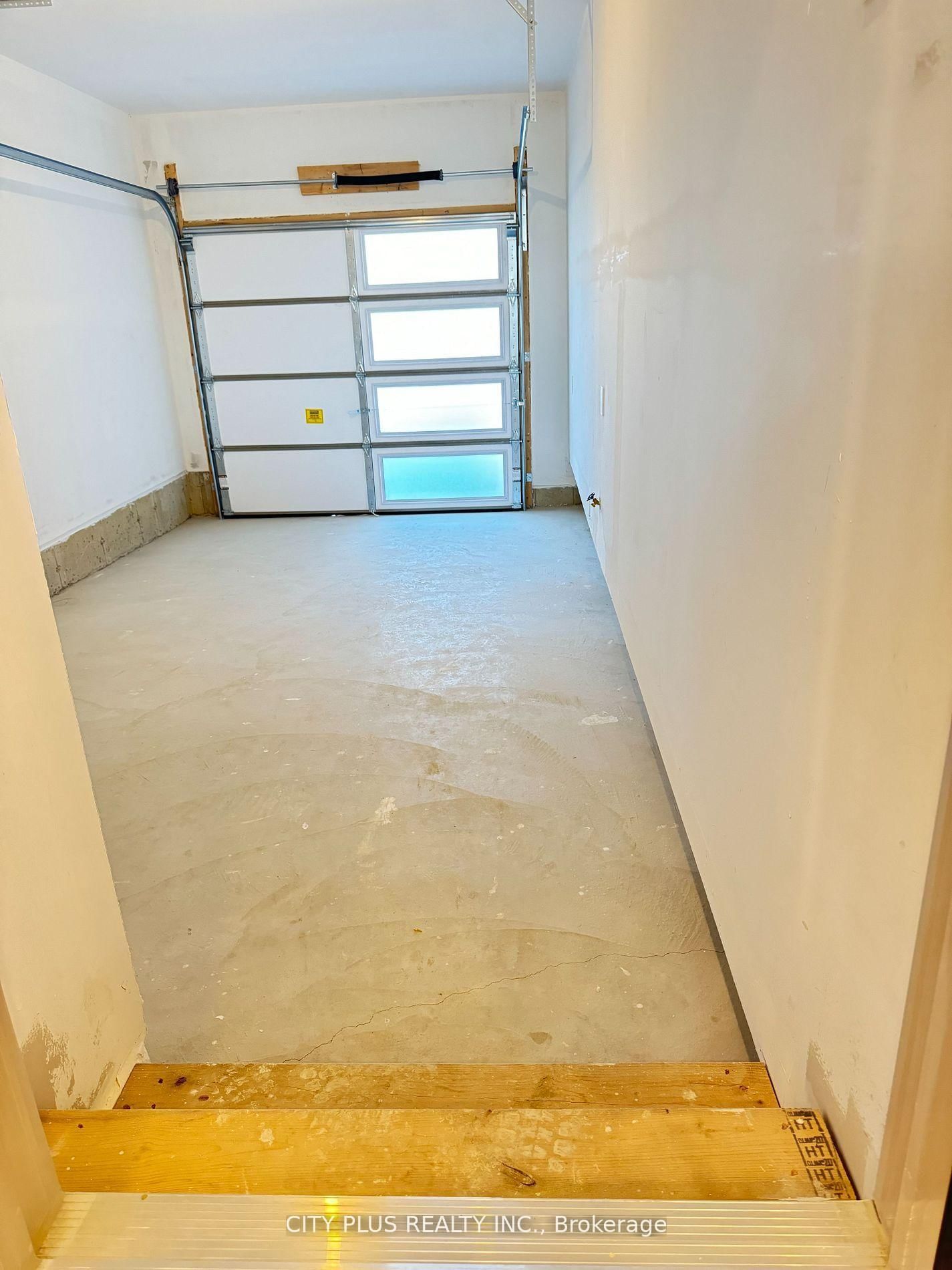 38 Schmeltzer Crescent - Photo 18