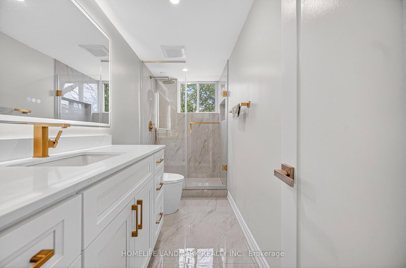 6 Willowgate Dr, Markham, L3P 1G2 | Image 3