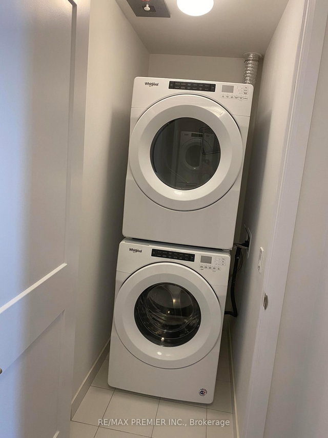 3016 - 7895 Jane Street