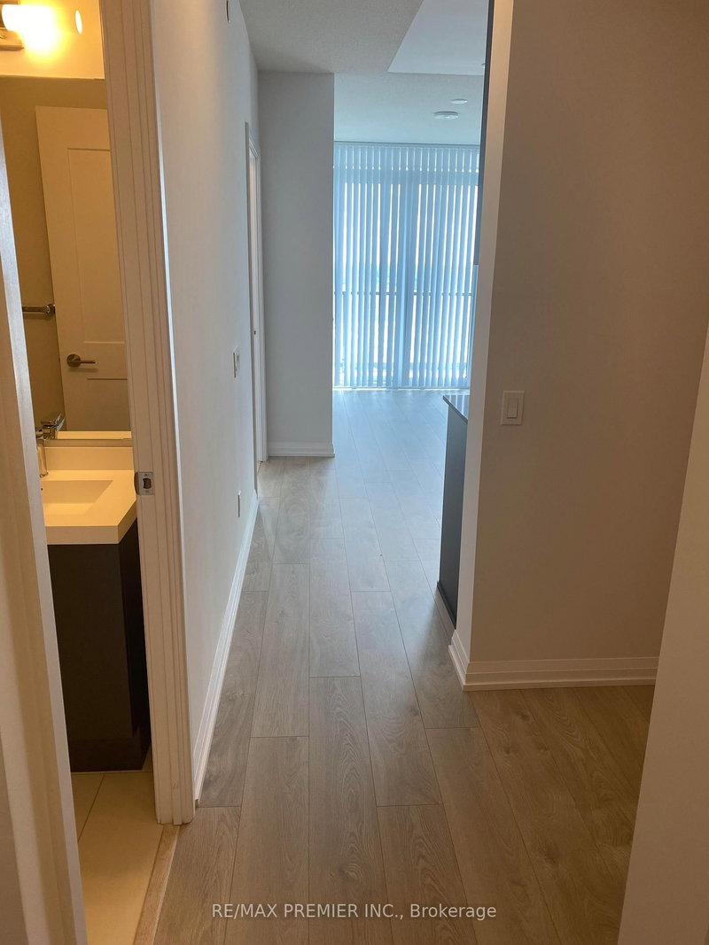 3016 - 7895 Jane St, Vaughan, L4K 0K2 | Image 3