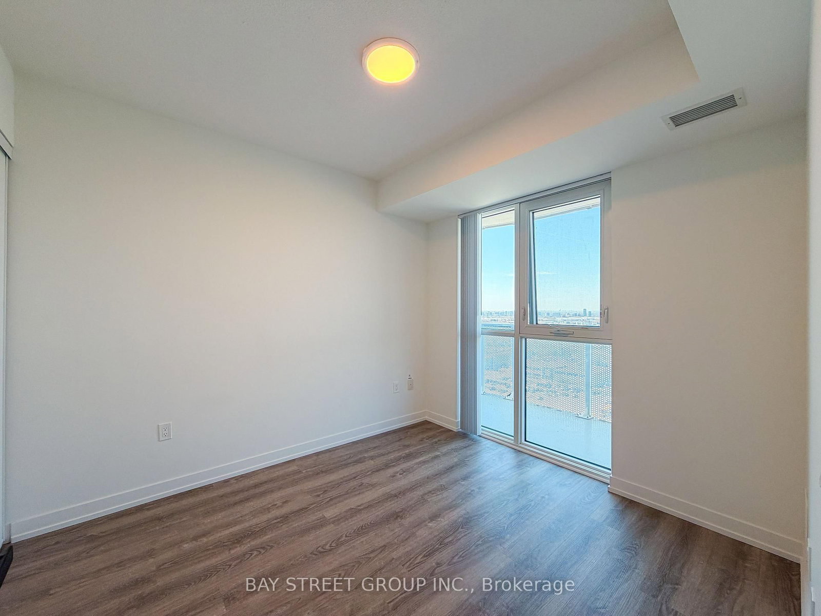 195 Commerce Street, Unit 1807 - Photo 6