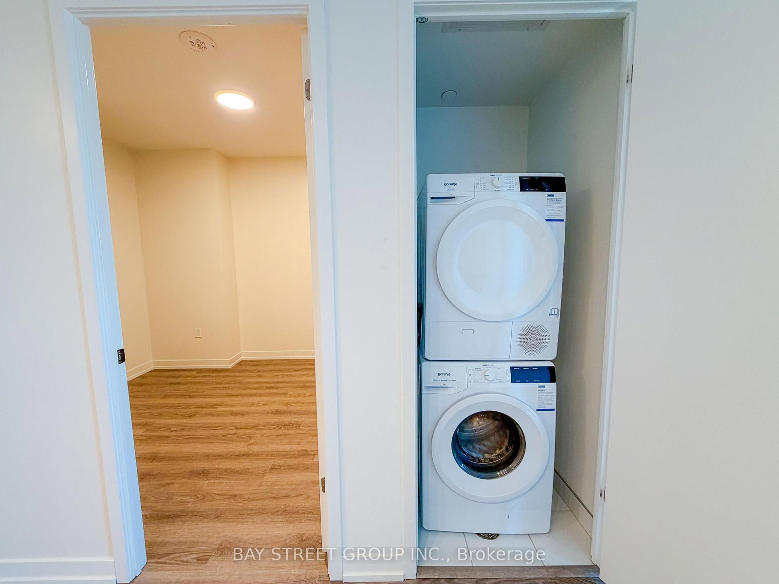 195 Commerce Street, Unit 1807 - Photo 8