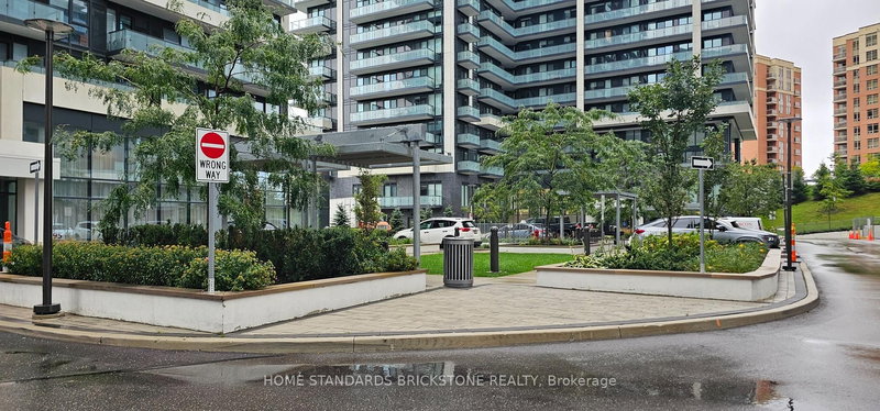 1115 - 85 Oneida Cres, Richmond Hill, L4B 0H4 | Image 3