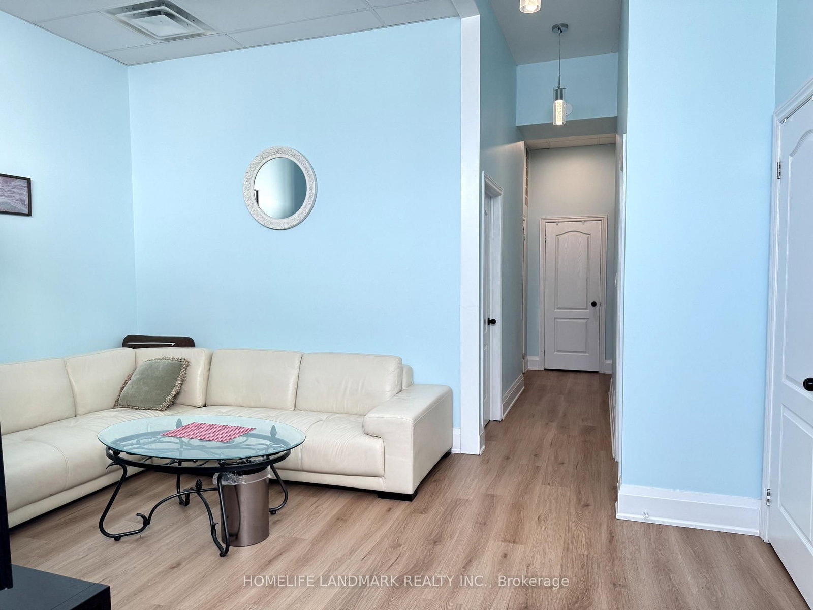 33 Luzon Avenue, Unit Unit 3