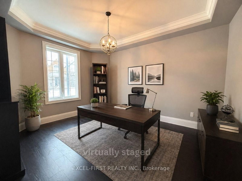 117 Novan Cres, Aurora, L4G 0X7 | Image 2