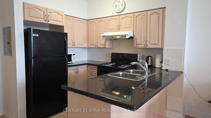 PH06 - 7363 Kennedy Rd, Markham, L3R 1G8 | Image 3