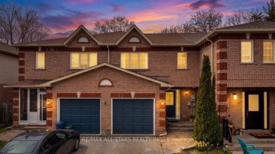 32 Lancaster Court • Georgina, ON photo 3