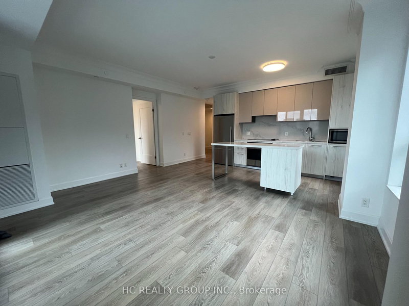 305 - 18 Water Walk Dr, Markham, L3R 6L5 | Image 3