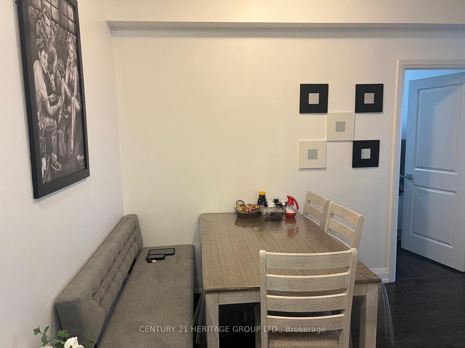 7161 Yonge Street, Unit 1926 - Photo 6