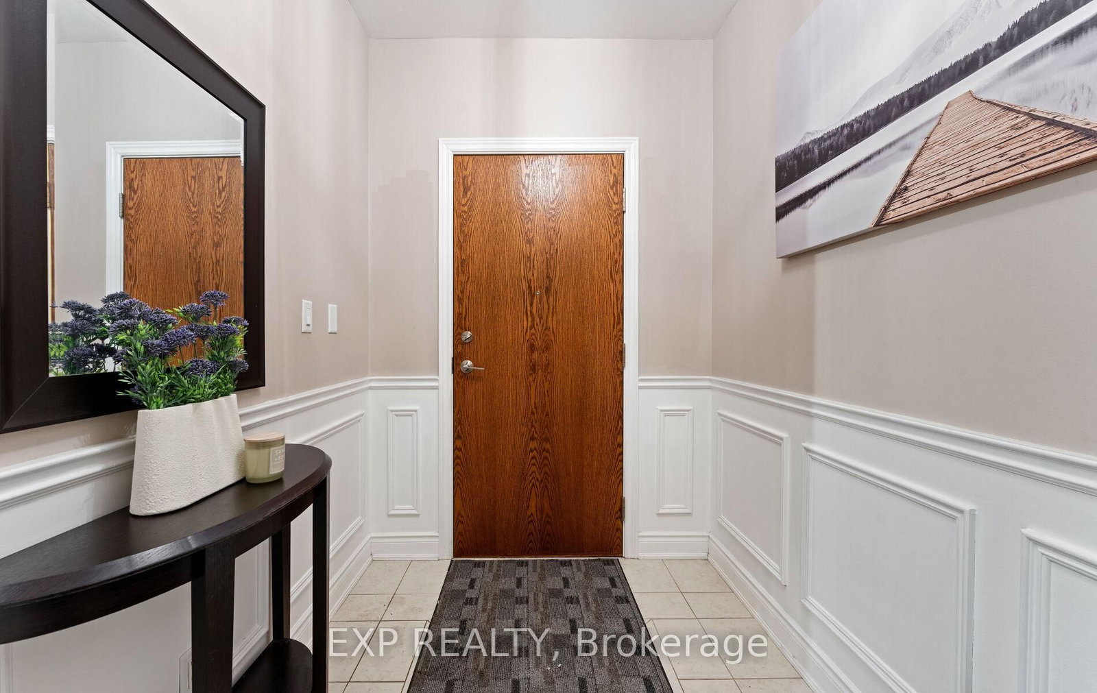 9901 Keele Street, Unit 208 - Photo 2