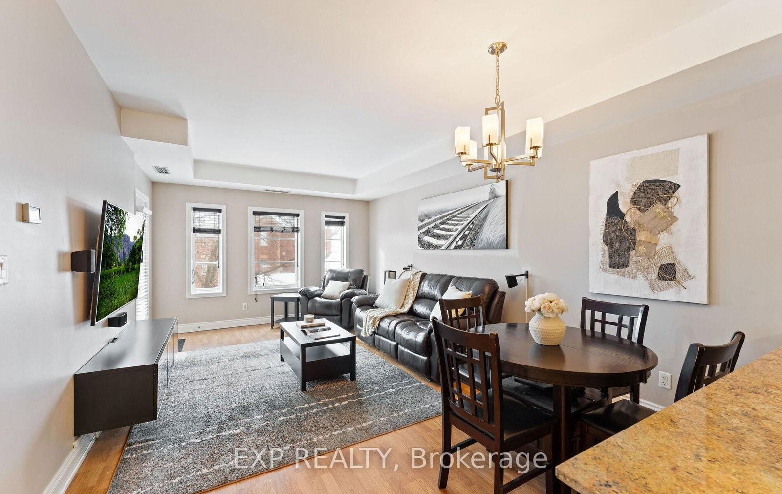 9901 Keele Street, Unit 208 - Photo 7