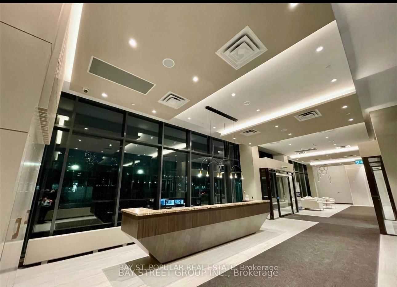 10 Honeycrisp Crescent, Unit 612