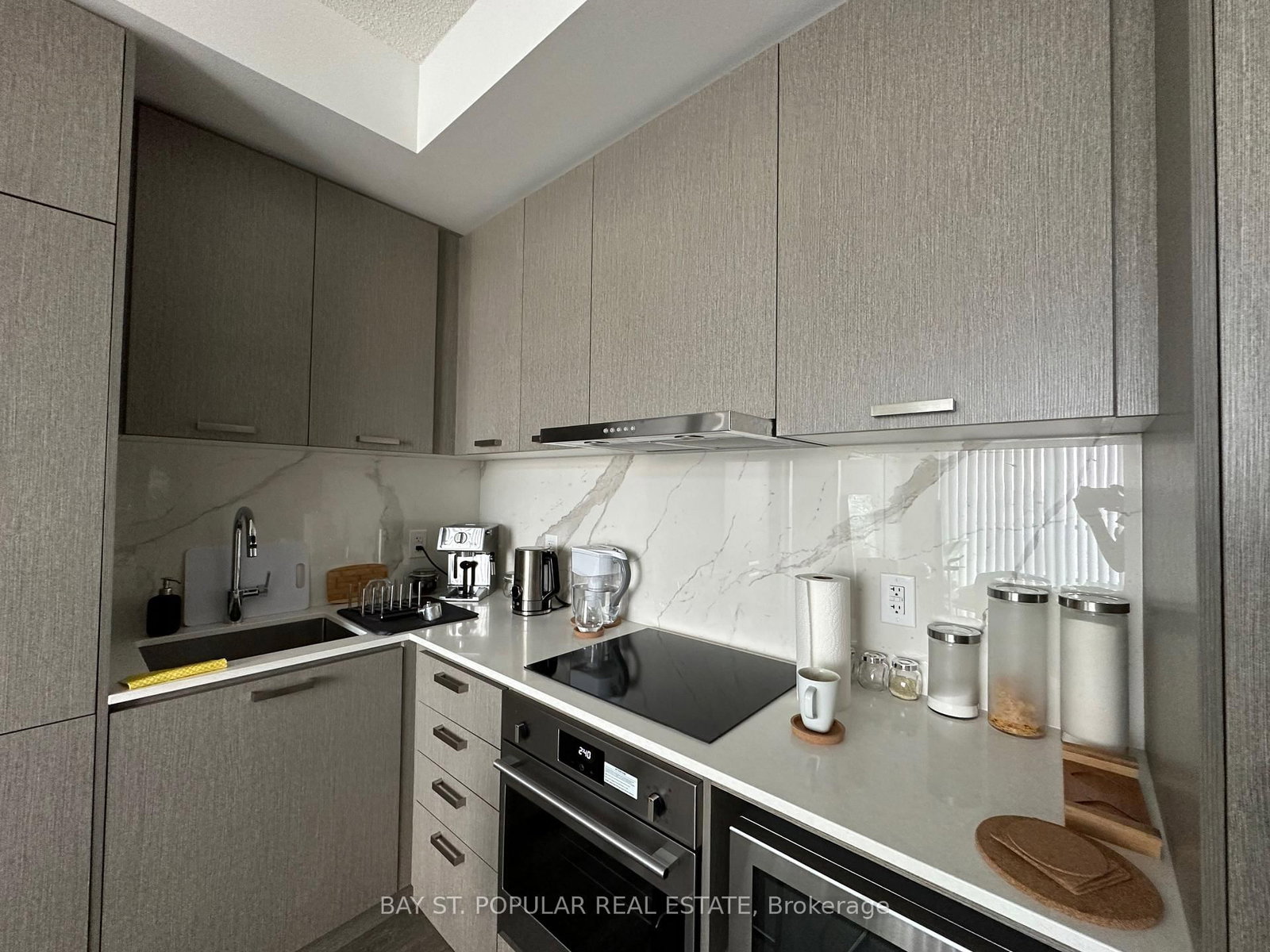 10 Honeycrisp Crescent, Unit 612 - Photo 7