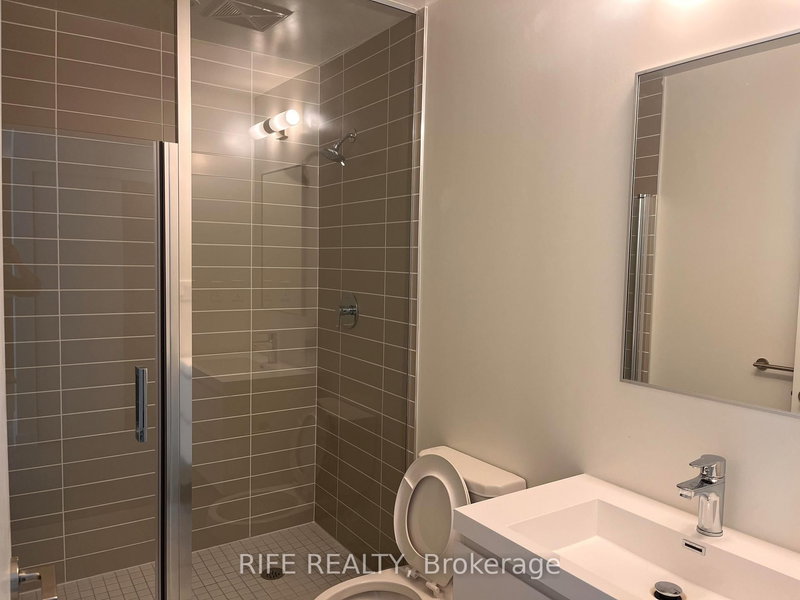 304 - 38 Simcoe Prom, Markham, L6G 0H7 | Image 3