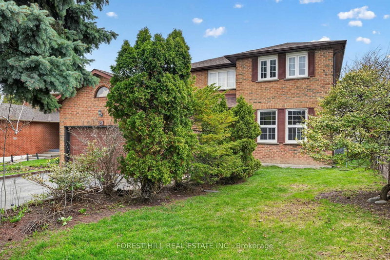 20 Elston Crt, Richmond Hill, L4C 8A5 | Image 2