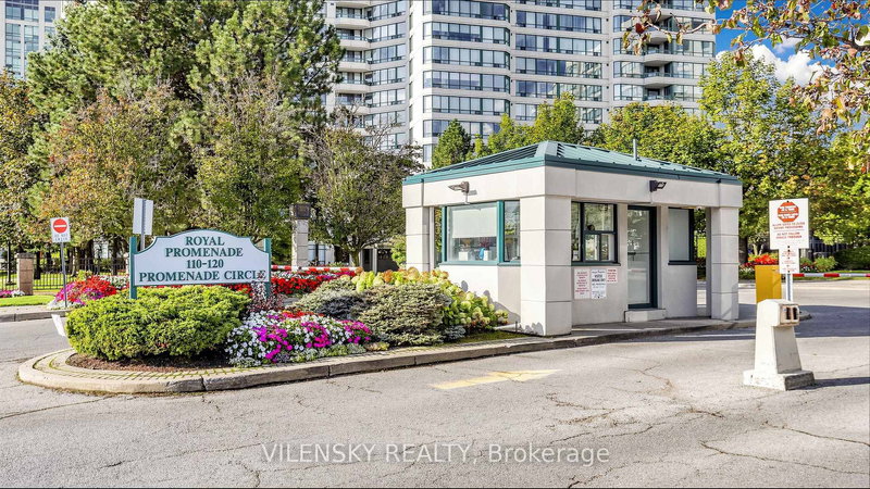 1402 - 110 Promenade Circ, Vaughan, L4J 7W8 | Image 2