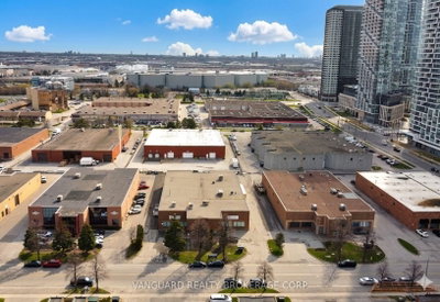 Industrial for lease at 41 Buttermill Avenue, Vaughan, Ontario, L4K 3X1 - Concord - MLS: N13046876