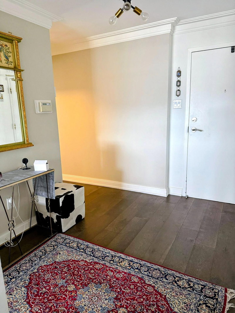 1509 - 7300 Yonge St W, Vaughan, L4J 7Y5 | Image 2