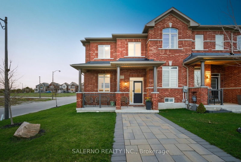 home for sale on 1042 Murrell Boulevard