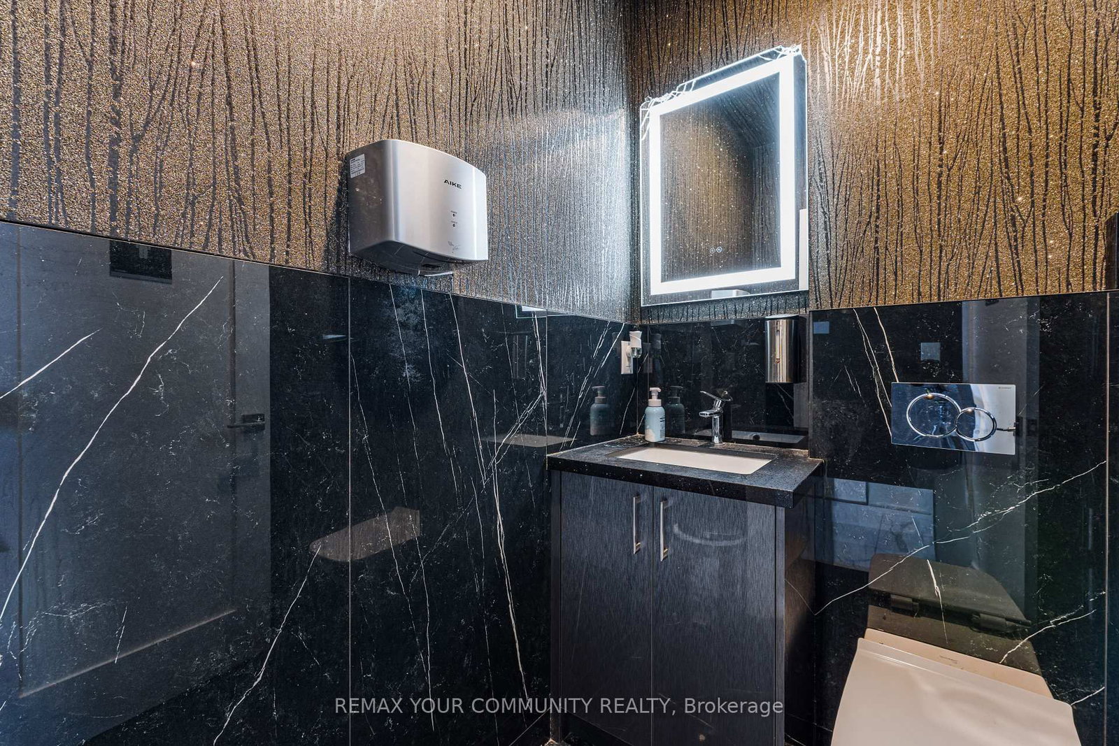 9737 Yonge Street, Unit 218 - Photo 21
