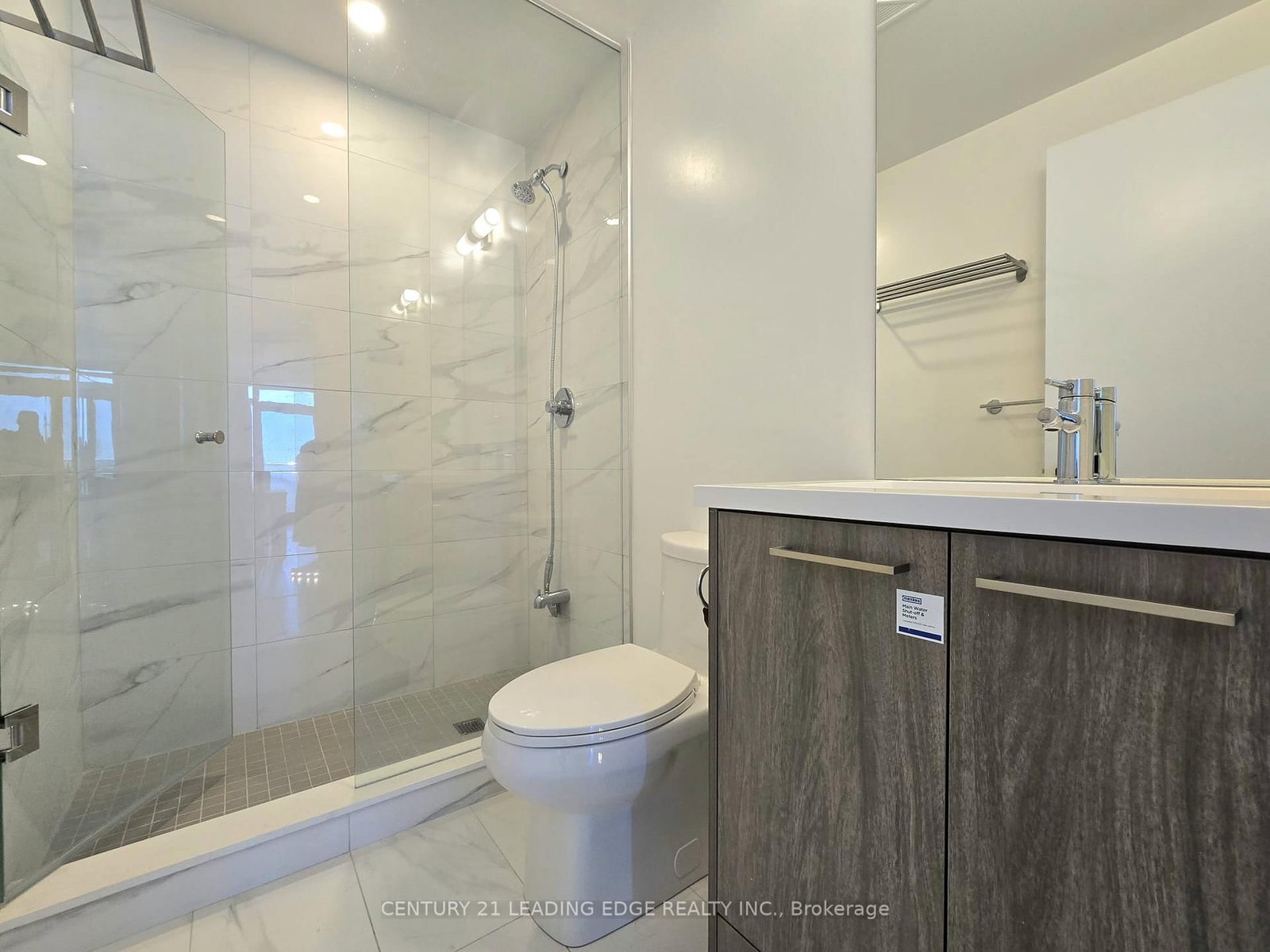 28 Interchange Way, Unit 4012 - Photo 14
