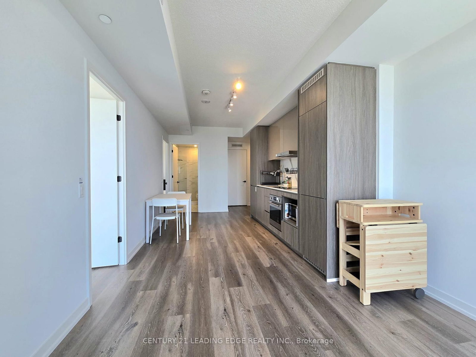 28 Interchange Way, Unit 4012 - Photo 5