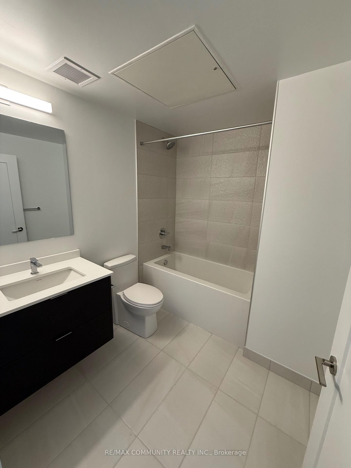 9781 Markham Road, Unit 217-B - Photo 7