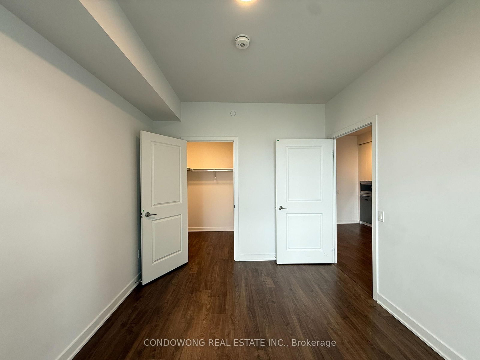 50 Upper Mall Way, Unit 2703 - Photo 5
