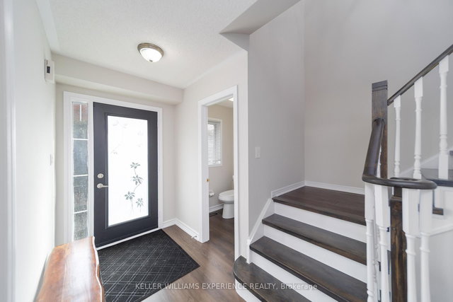 599 Walpole Crescent