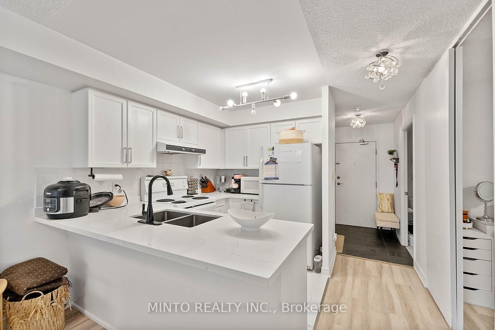 51 Times Avenue, Unit 205 - Photo 6