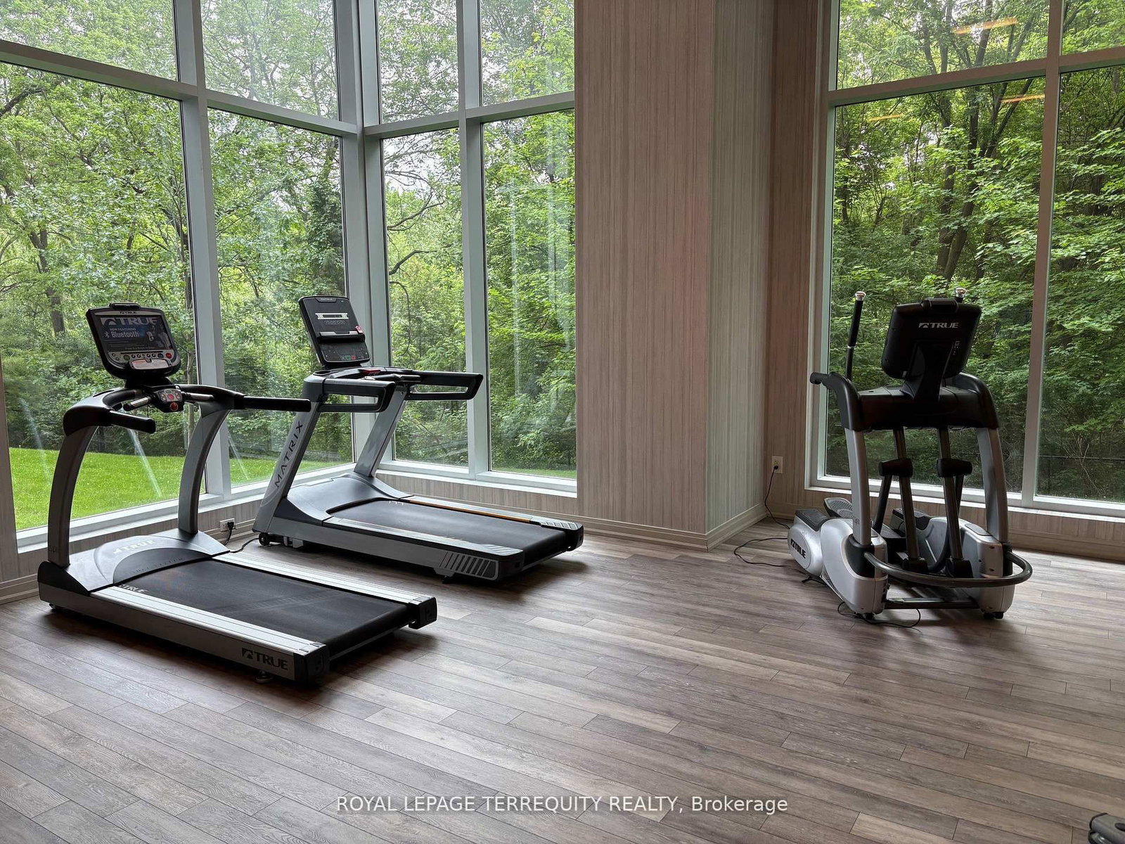 8763 Bayview Avenue, Unit 320 - Photo 14