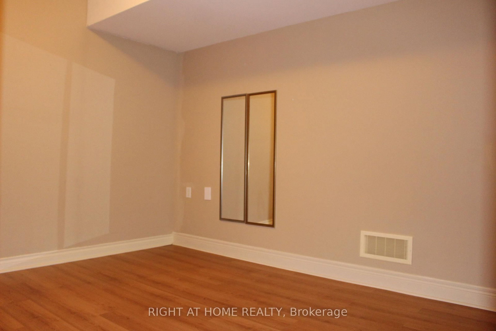 69 Langstaff Road, Unit BSMT - Photo 8