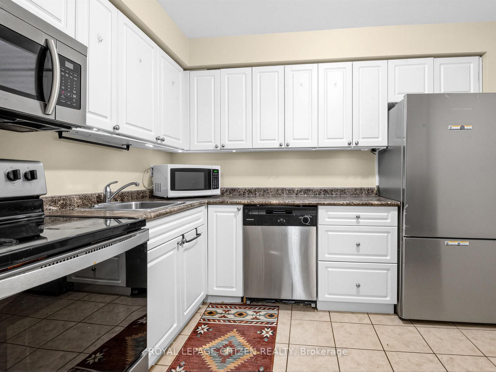 Listing Image 16