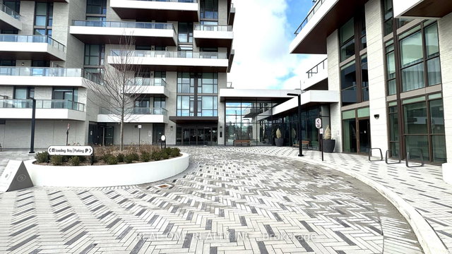 1009 - 397 Royal Orchard Boulevard