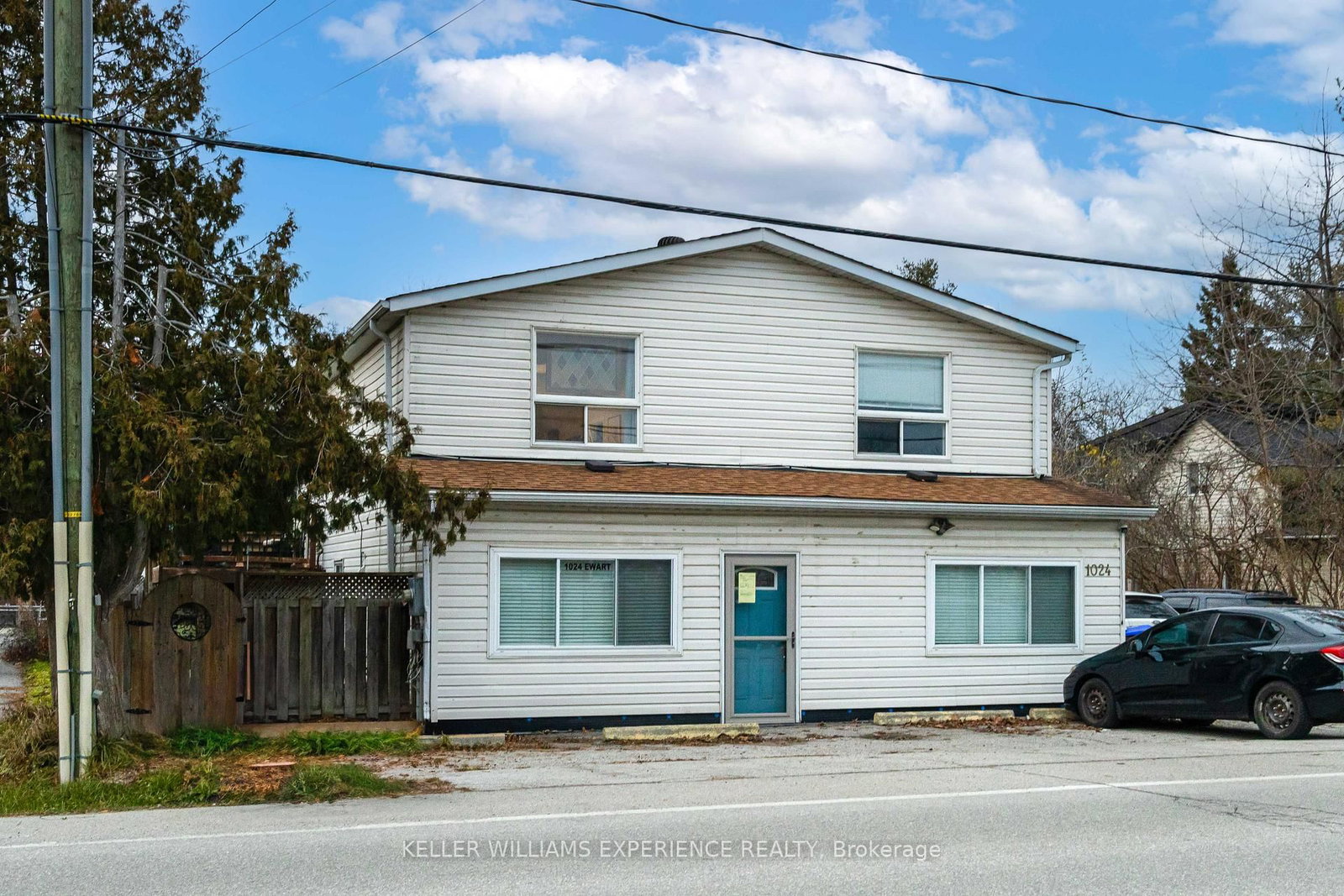 1024 Ewart Street • Innisfil, ON photo 3