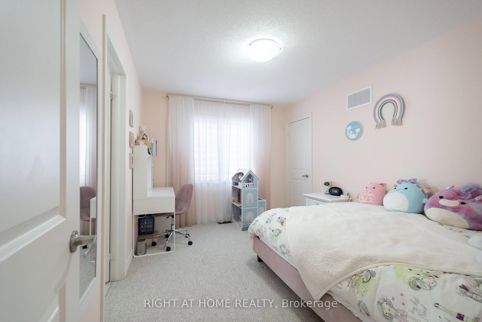 12 Tupling Street - Photo 43