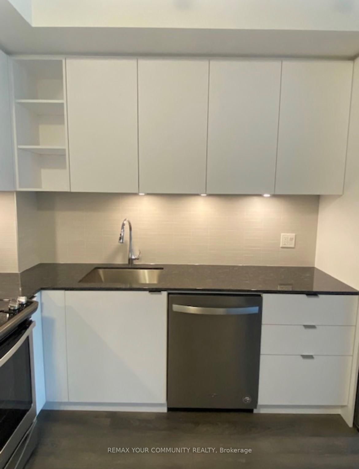 100 Eagle Rock Way, Unit 518 - Photo 3